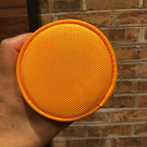 Veuve Clicquot Ice Jacket (26) - Picture 5 of 6